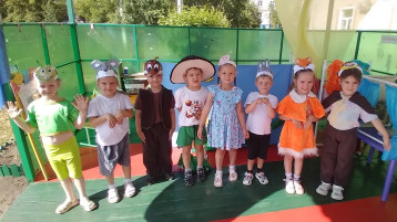 "Театральная веранда" – пространство, где рождается сказка "Театральная веранда" – пространство, где рождается сказка.